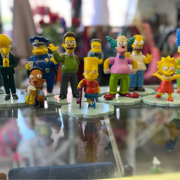 THE SIMPSONS - Picture 4 of 12